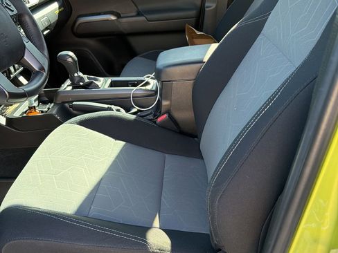 Used 2023 Toyota Tacoma TRD Off-Road image 12