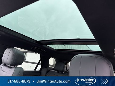 Used 2024 Land Rover Range Rover Sport Dynamic SE image 6
