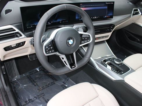 Used 2026 BMW 330i Sedan w/ M Sport Package RWD image 4