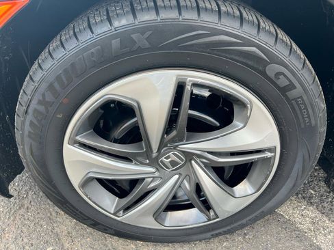 Used 2019 Honda Civic LX image 10