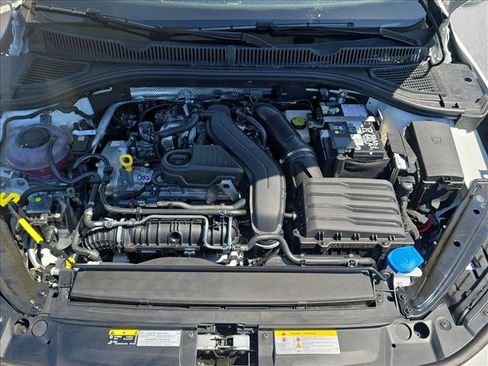 New 2026 Volkswagen Jetta SE FWD image 21