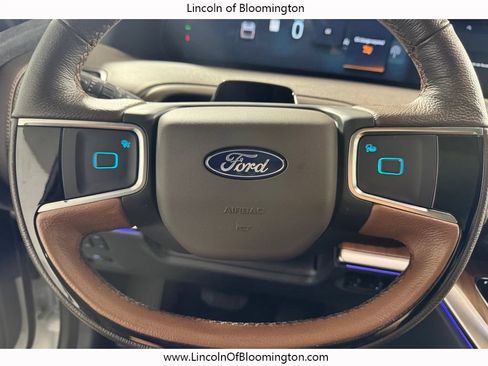 Used 2025 Ford Expedition Max King Ranch AWD/4WD image 23
