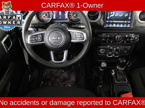 Used 2023 Jeep Gladiator Overland image 4