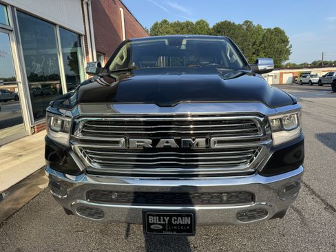 Used 2019 RAM 1500 Laramie AWD/4WD image 4