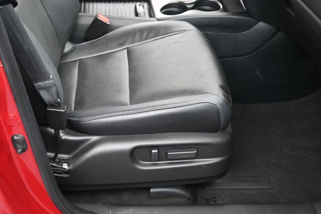 Used 2023 Honda Passport EX-L image 11