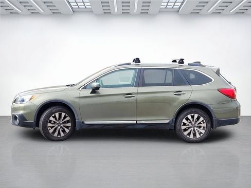 Used 2017 Subaru Outback 3.6R Touring w/ Popular Package #5A AWD/4WD image 7