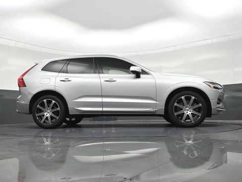 Used 2020 Volvo XC60 T6 Inscription w/ Protection Package AWD/4WD image 27