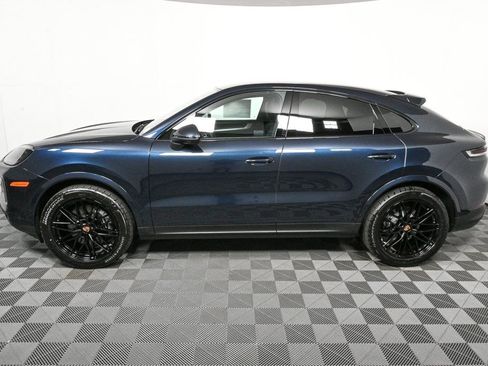 Used 2026 Porsche Cayenne Coupe AWD/4WD image 2