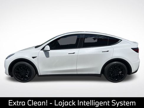 Used 2023 Tesla Model Y Long Range AWD/4WD image 6