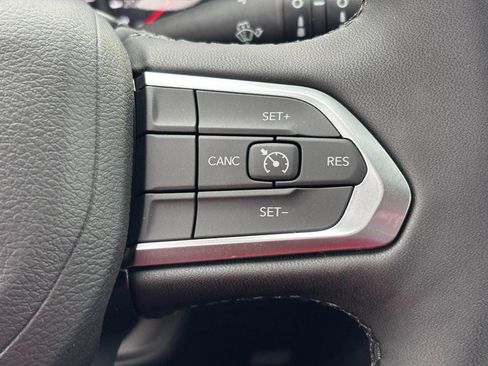 New 2026 Jeep Compass Latitude image 15