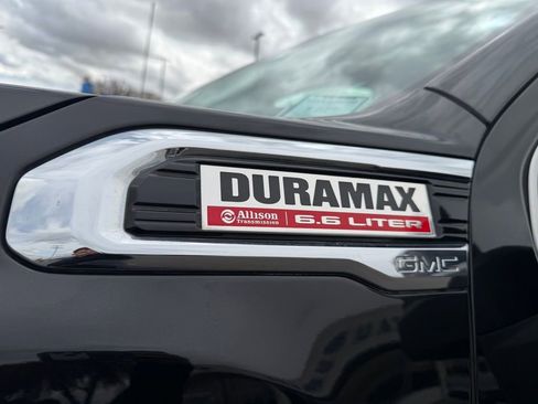 Used 2021 GMC Sierra 2500 Denali w/ Denali Black Diamond Edition AWD/4WD image 56