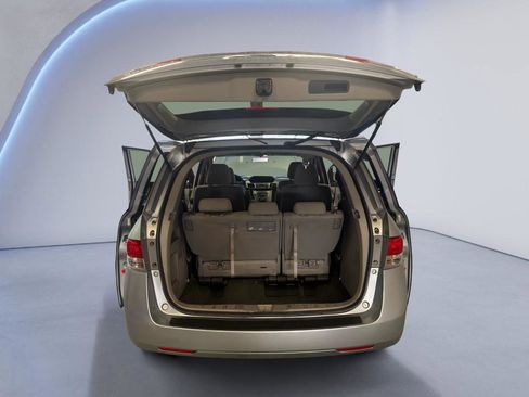 Used 2016 Honda Odyssey LX image 11