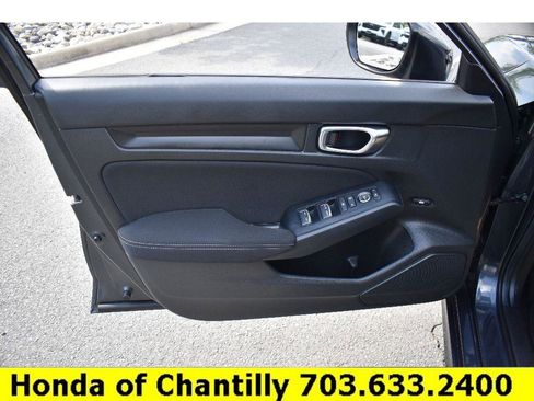 Used 2024 Honda Civic Sport image 24