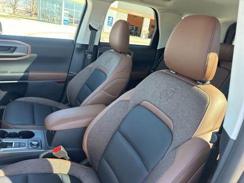 New 2025 Ford Bronco Sport Outer Banks w/ Sasquatch Outer Banks Package AWD/4WD image 26