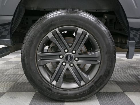 Used 2021 Ford F150 Lariat w/ Max Trailer Tow Package image 17