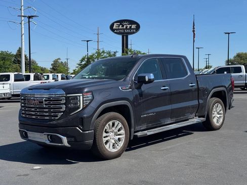 Used 2023 GMC Sierra 1500 Denali w/ Technology Package AWD/4WD image 3