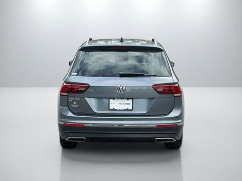 Used 2021 Volkswagen Tiguan SEL FWD image 6