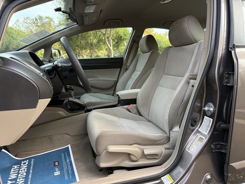 Used 2010 Honda Civic LX image 10