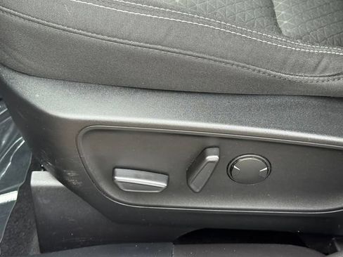 Certified 2023 Ford Escape Active w/ Cold Weather Package FWD image 4