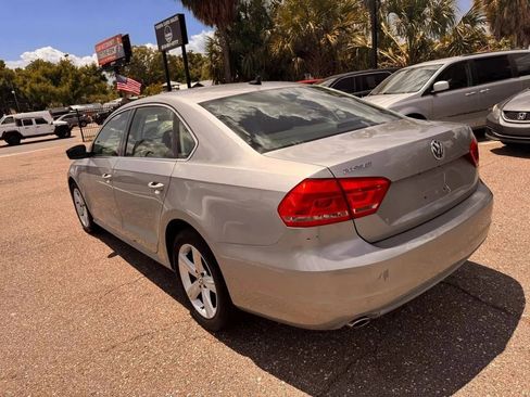 Used 2013 Volkswagen Passat 2.5 SE FWD image 7