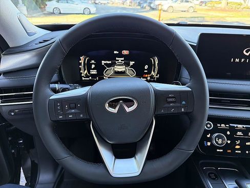 New 2026 INFINITI QX60 Luxe image 13