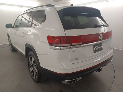 Used 2025 Volkswagen Atlas SE FWD image 5