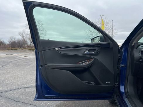 Used 2014 Chevrolet Impala LTZ image 8