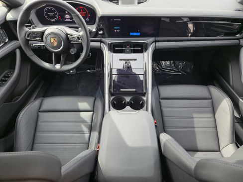 Certified 2024 Porsche Panamera 4 AWD/4WD image 13