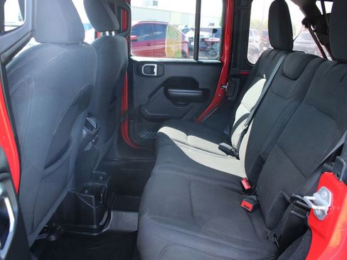 Used 2021 Jeep Wrangler Unlimited Sport AWD/4WD image 15