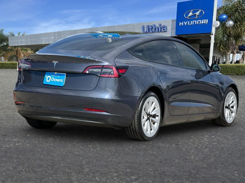 Used 2023 Tesla Model 3 Standard Range RWD image 3