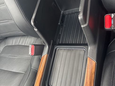 Used 2022 Honda CR-V Touring image 28