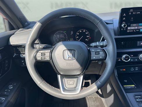 Used 2024 Honda CR-V Sport Touring image 15