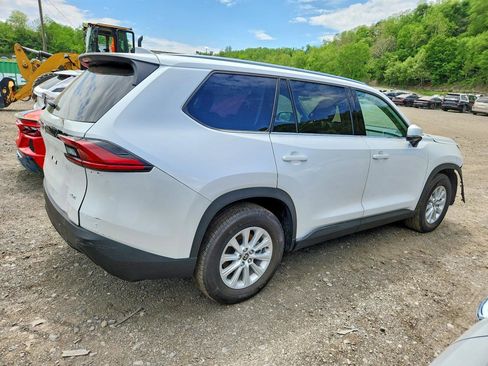 Used 2026 Toyota Grand Highlander AWD image 5