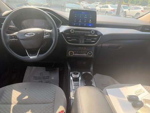 Used 2020 Ford Escape SE AWD/4WD image 16