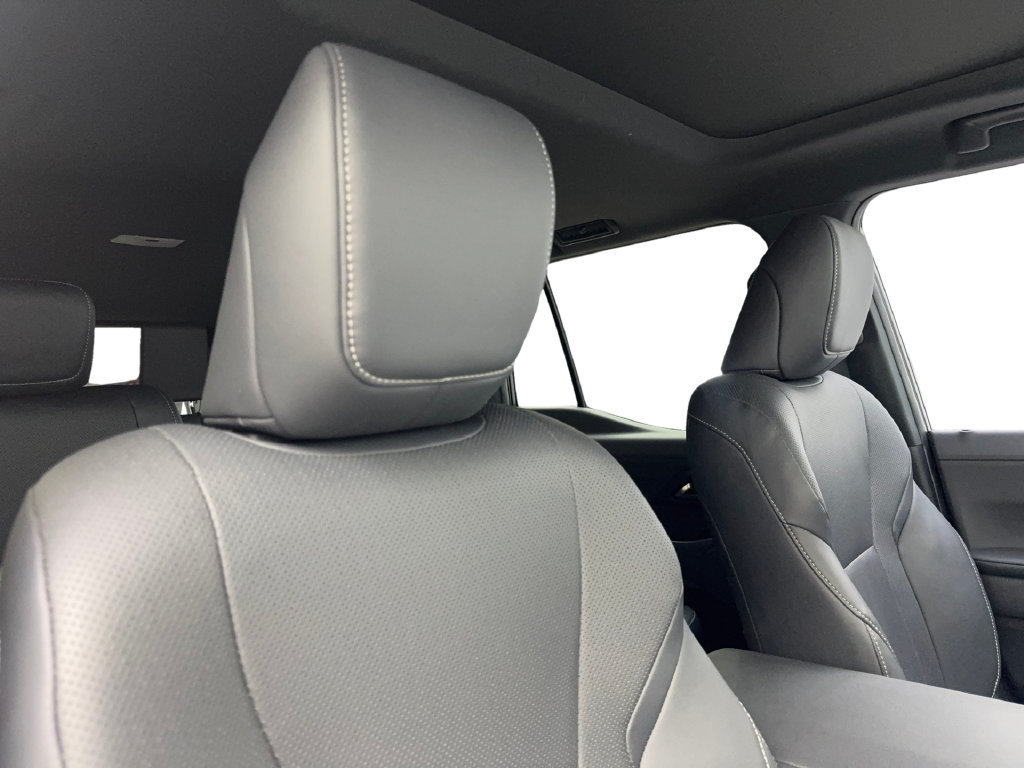 Used 2025 Lexus GX 550 w/ Cold Area Package AWD/4WD image 49