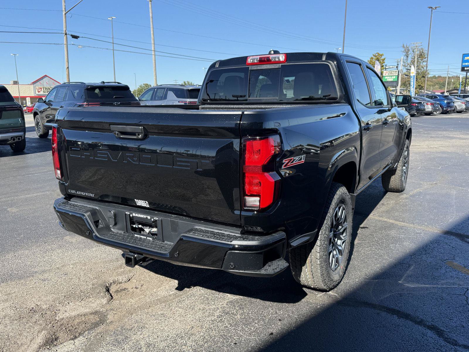 New 2026 Chevrolet Colorado Z71 w/ Technology Package AWD/4WD image 5