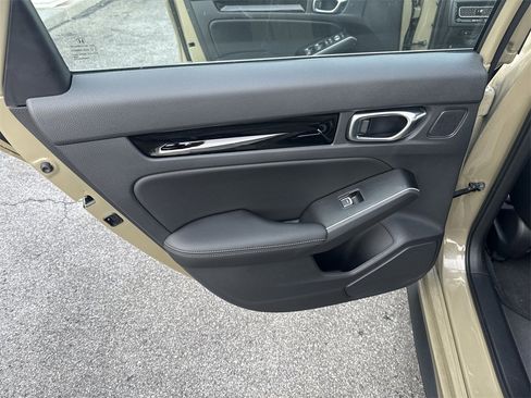 Used 2025 Honda Civic Sport Touring image 25