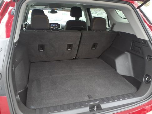 Used 2021 GMC Terrain SLE w/ Driver Convenience Package image 13