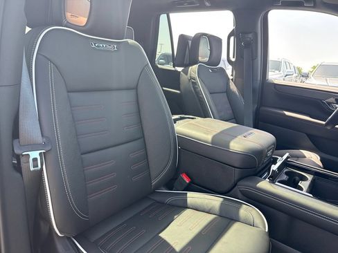 New 2026 GMC Yukon AT4 Ultimate AWD/4WD image 39