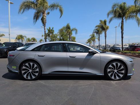 Used 2023 Lucid Air Touring AWD/4WD image 11