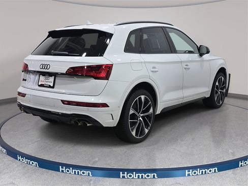 Used 2024 Audi SQ5 Prestige image 5