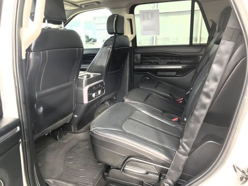 Certified 2020 Ford Expedition Platinum image 25