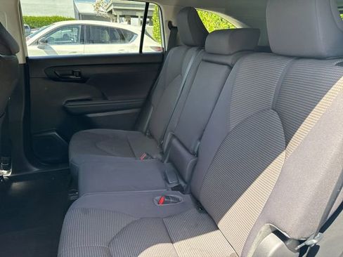 Used 2023 Toyota Highlander L w/ Protection Package #3 (TMS) FWD image 6