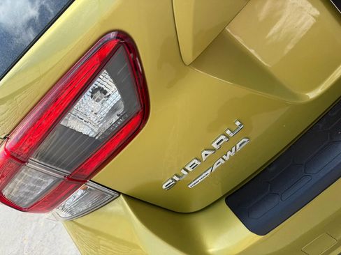 Used 2021 Subaru Crosstrek 2.0i Premium AWD/4WD image 13