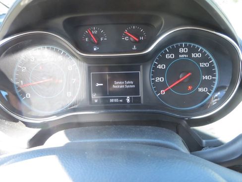 Used 2018 Chevrolet Cruze LS image 13