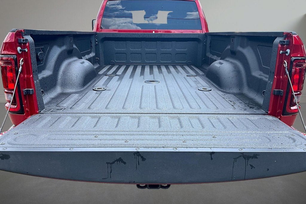 New 2026 RAM 3500 Big Horn AWD/4WD image 5
