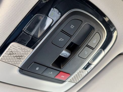 Used 2022 Hyundai Palisade SEL w/ Premium Package image 24