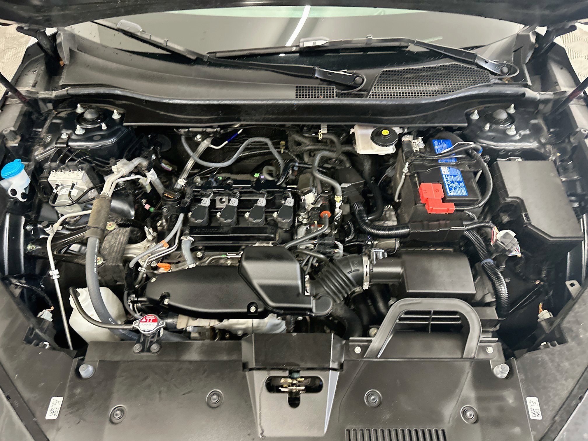 Used 2025 Honda CR-V LX image 33