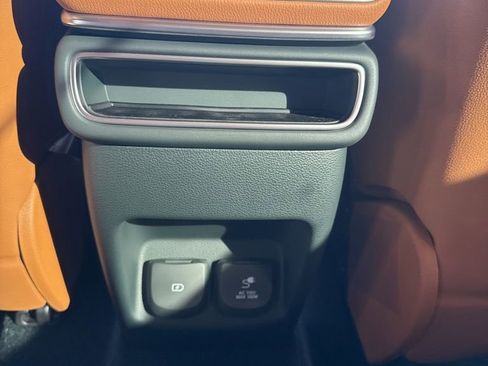 New 2026 Genesis GV80 2.5T Advanced image 17