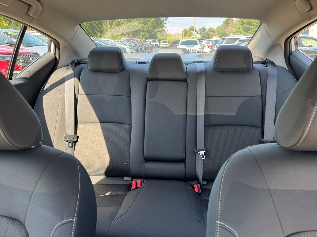 Used 2025 Nissan Altima 2.5 S FWD image 16